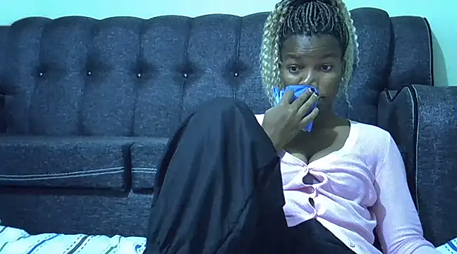 prettychoco1 online show from January 2025 10:32:01 AM