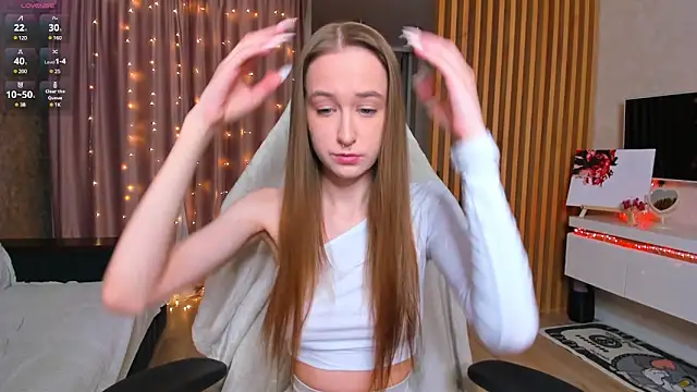 Sweett Monica online show from March 2025 02:51:02 PM