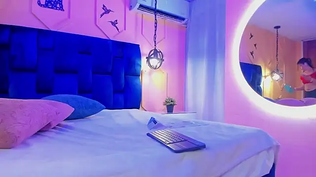 Atenea cute21 online show from January 2025 04:06:01 AM