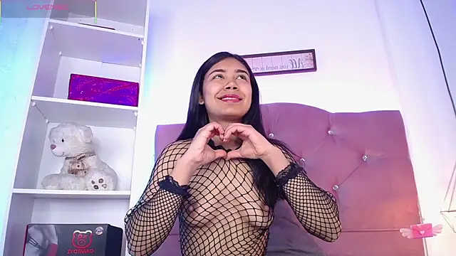 Snapshot of M_Janne chatting on October 2025 02:17:02 PM M Janne online show from October 2025 02:17:02 PM