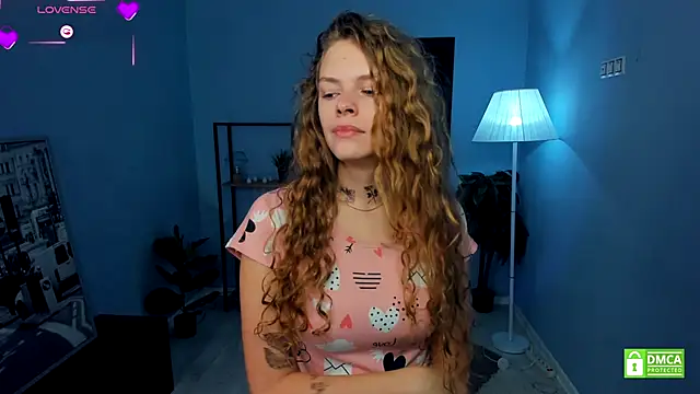 RayaNenlia online show from November 2025 05:08:02 AM