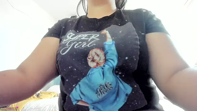 Snapshot of Melody_bonnie chatting on February 2025 07:24:02 PM Melody bonnie online show from February 2025 07:24:02 PM