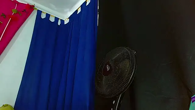 Snapshot of natashakissess chatting on December 2025 06:26:01 PM natashakissess online show from December 2025 06:26:01 PM