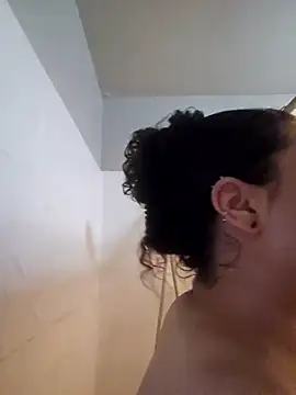 honeeyyy pot online show from March 2025 03:20:01 AM