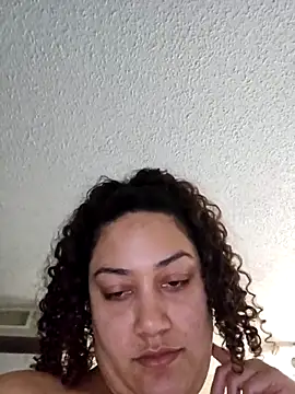 honeeyyy pot online show from September 2025 09:05:02 PM