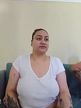 honeeyyy pot online show from May 2026 08:37:01 PM