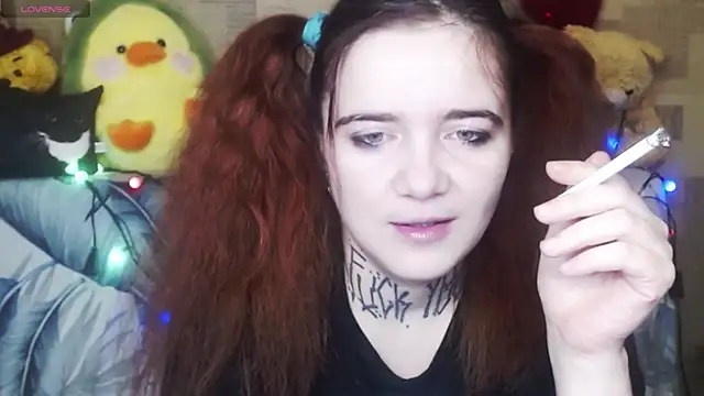 Snapshot of Yours_good_mood chatting on March 2026 01:32:01 AM Yours good mood online show from March 2026 01:32:01 AM