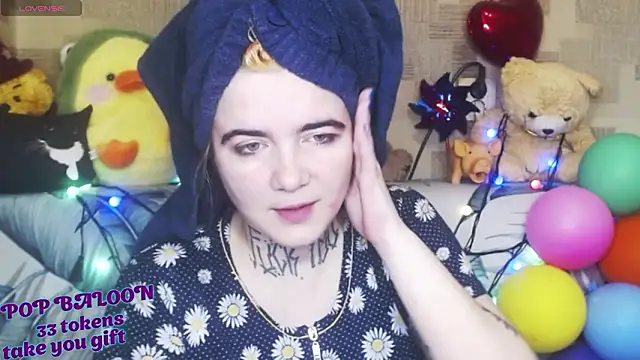 Snapshot of Yours_good_mood chatting on March 2026 05:40:02 AM Yours good mood online show from March 2026 05:40:02 AM