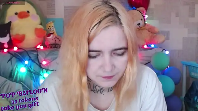 Snapshot of Yours_good_mood chatting on April 2026 06:22:01 AM Yours good mood online show from April 2026 06:22:01 AM