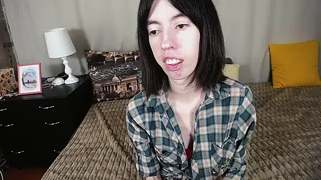 Snapshot of Unusual_G chatting on January 2025 11:22:02 AM Unusual G online show from January 2025 11:22:02 AM