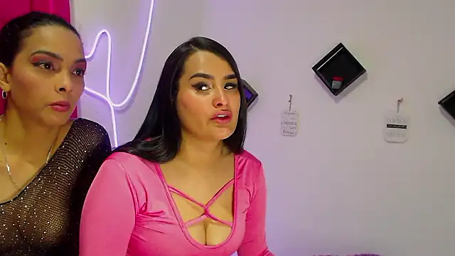 Snapshot of agatha_lovee chatting on December 2024 11:25:01 PM agatha lovee online show from December 2024 11:25:01 PM