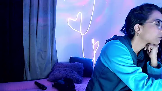 Snapshot of agatha_lovee chatting on February 2025 10:58:01 PM agatha lovee online show from February 2025 10:58:01 PM