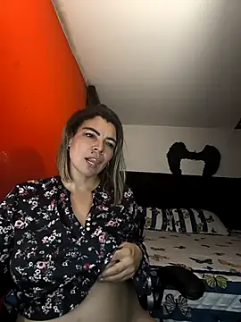 Snapshot of charlotedoll chatting on March 2026 01:43:02 AM charlotedoll online show from March 2026 01:43:02 AM