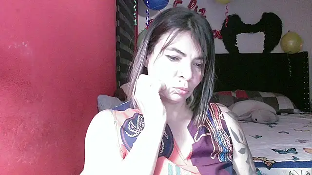 Snapshot of charlotedoll chatting on April 2026 12:45:01 AM charlotedoll online show from April 2026 12:45:01 AM