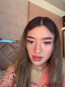 Arianavillada online show from February 2026 03:33:01 AM