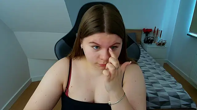 Snapshot of AbbyPleasure chatting on March 2026 10:15:02 AM AbbyPleasure online show from March 2026 10:15:02 AM