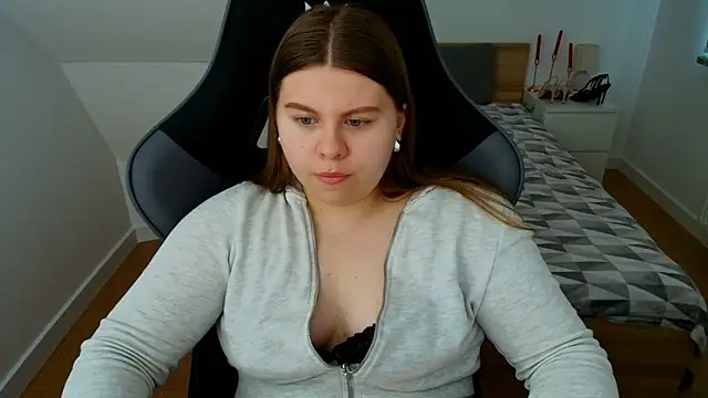 Snapshot of AbbyPleasure chatting on June 2026 03:11:02 PM AbbyPleasure online show from June 2026 03:11:02 PM