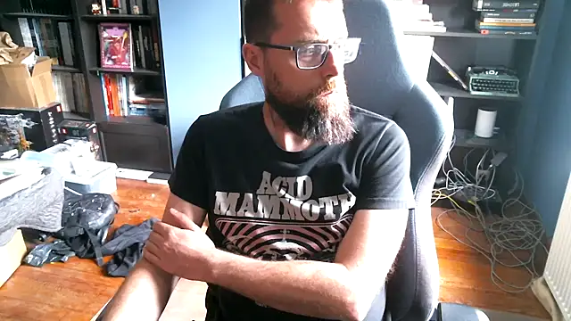 MeSteff online show from October 2025 01:32:02 PM