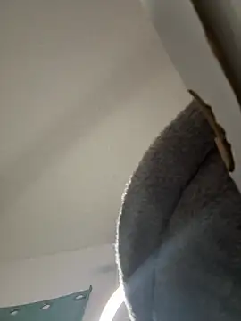 Snapshot of CharismaaBanx chatting on December 2024 09:04:01 AM CharismaaBanx online show from December 2024 09:04:01 AM