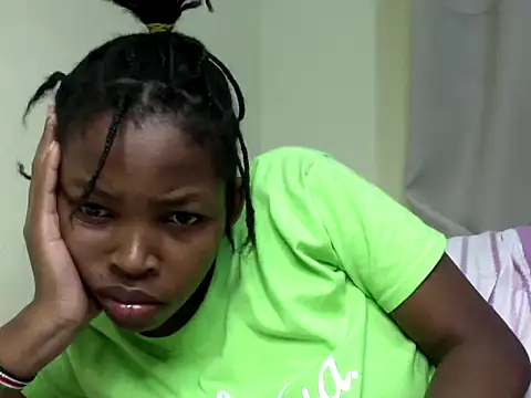 Snapshot of queen-sasha chatting on March 2026 06:03:02 PM queen-sasha online show from March 2026 06:03:02 PM