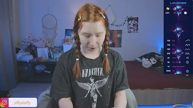 Snapshot of CallMeEffy1 chatting on January 2026 12:43:02 PM CallMeEffy1 online show from January 2026 12:43:02 PM