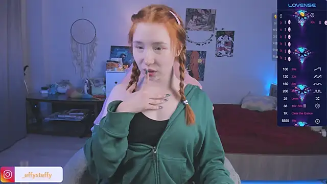 Snapshot of CallMeEffy1 chatting on February 2026 04:47:02 PM CallMeEffy1 online show from February 2026 04:47:02 PM