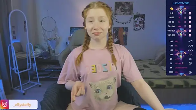 Snapshot of CallMeEffy1 chatting on March 2026 02:06:01 PM CallMeEffy1 online show from March 2026 02:06:01 PM