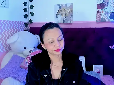 candysmitxxx online show from September 2025 03:17:02 AM