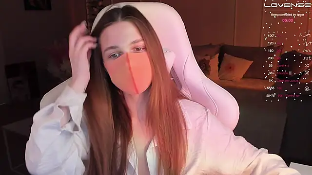 Snapshot of Frau_Lina chatting on February 2025 07:05:02 PM Frau Lina online show from February 2025 07:05:02 PM