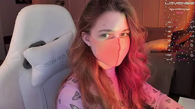 Snapshot of Frau_Lina chatting on February 2025 07:44:01 PM Frau Lina online show from February 2025 07:44:01 PM