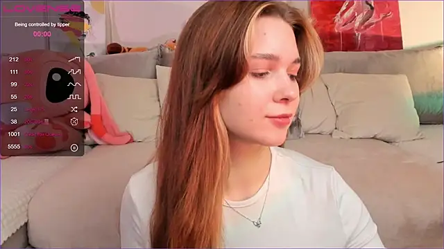 Snapshot of Frau_Lina chatting on October 2025 02:23:02 PM Frau Lina online show from October 2025 02:23:02 PM