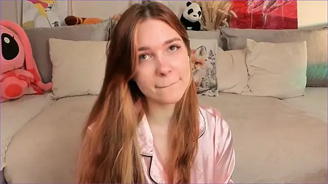 Snapshot of Frau_Lina chatting on November 2025 02:17:01 PM Frau Lina online show from November 2025 02:17:01 PM