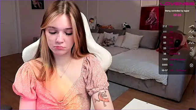 Snapshot of Frau_Lina chatting on March 2026 03:18:01 PM Frau Lina online show from March 2026 03:18:01 PM