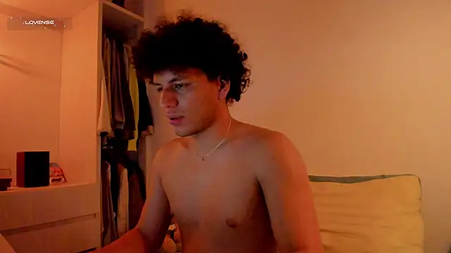 Curlblue online show from December 2025 05:28:01 AM