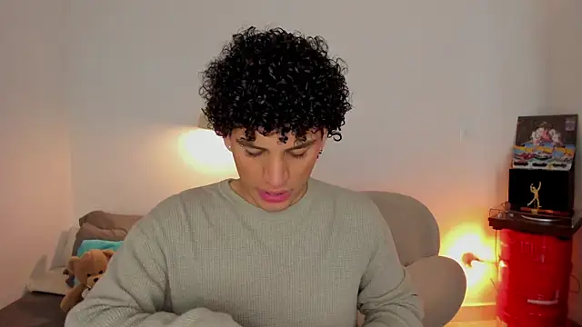 Curlblue online show from December 2025 04:13:02 PM