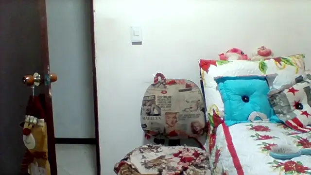 Snapshot of Alisson_brand chatting on December 2024 12:50:02 PM Alisson brand online show from December 2024 12:50:02 PM