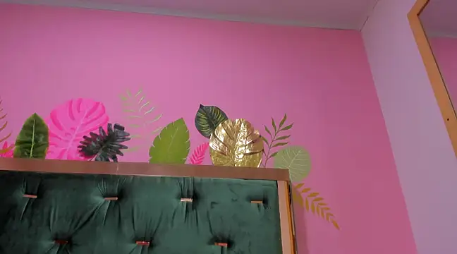 Snapshot of Hellen__4master chatting on February 2025 01:50:01 PM Hellen 4master online show from February 2025 01:50:01 PM