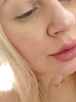 LadyLolyPop  online show from April 2026 09:29:02 AM