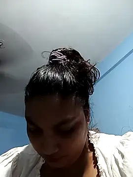 HottyOlly online show from October 2025 11:40:02 AM