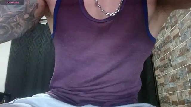 Snapshot of babyrecord1 chatting on December 2025 11:10:01 PM babyrecord1 online show from December 2025 11:10:01 PM