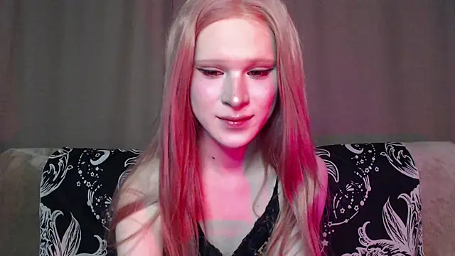 Snapshot of Sexpired_Princess chatting on July 2026 07:15:02 AM Sexpired Princess online show from July 2026 07:15:02 AM