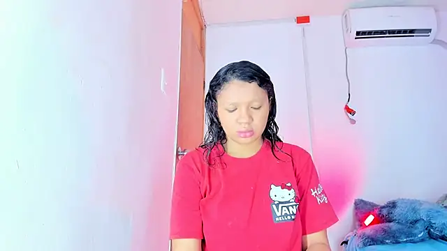 Emily Coper18 online show from September 2025 01:23:01 PM