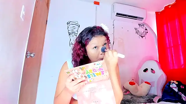 Emily Coper18 online show from February 2026 01:51:02 PM