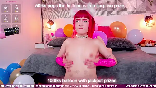 Snapshot of Tiny__Emmy chatting on December 2024 08:58:02 PM Tiny Emmy online show from December 2024 08:58:02 PM