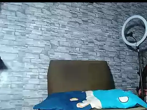 bulguehot online show from March 2025 04:01:01 PM