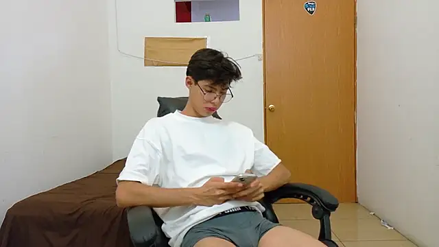 Snapshot of Jacotnk chatting on February 2025 04:53:01 AM Jacotnk online show from February 2025 04:53:01 AM