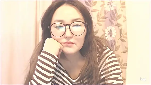 Snapshot of hrnyteacher chatting on March 2025 06:37:02 AM hrnyteacher online show from March 2025 06:37:02 AM