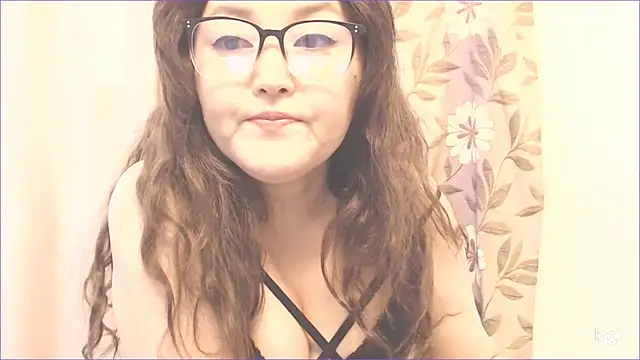 Snapshot of hrnyteacher chatting on March 2025 07:37:01 AM hrnyteacher online show from March 2025 07:37:01 AM