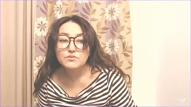 Snapshot of hrnyteacher chatting on March 2025 07:09:01 PM hrnyteacher online show from March 2025 07:09:01 PM