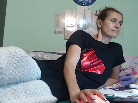 Snapshot of SexyGioconda chatting on March 2025 04:56:02 PM SexyGioconda online show from March 2025 04:56:02 PM